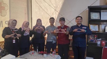Perhimpunan Donor Darah Indonesia (PDDI) Provinsi DKI Jakarta menggelar Rapat Koordinasi bersama Unit Donor Darah (UDD) PMI Provinsi DKI Jakarta dalam rangka evaluasi dan tindak lanjut penjadwalan kegiatan donor darah tahun 2026.
