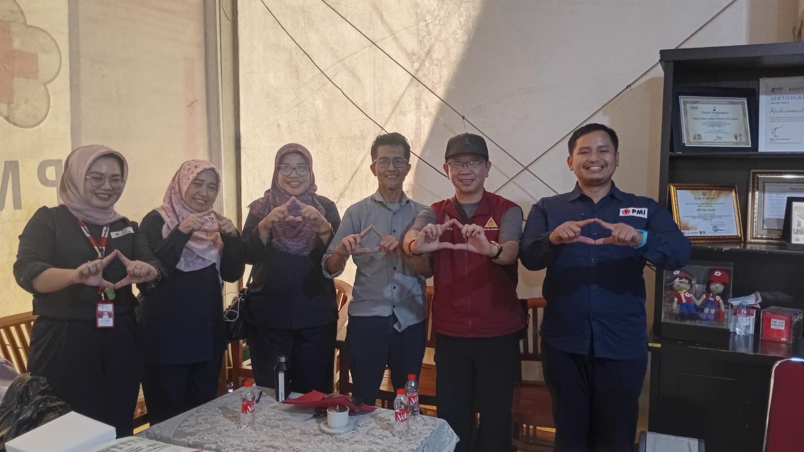 Perhimpunan Donor Darah Indonesia (PDDI) Provinsi DKI Jakarta menggelar Rapat Koordinasi bersama Unit Donor Darah (UDD) PMI Provinsi DKI Jakarta dalam rangka evaluasi dan tindak lanjut penjadwalan kegiatan donor darah tahun 2026.